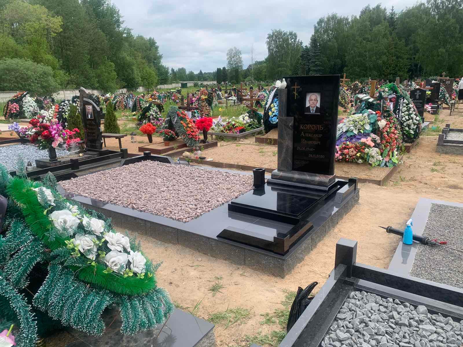 114.jpg